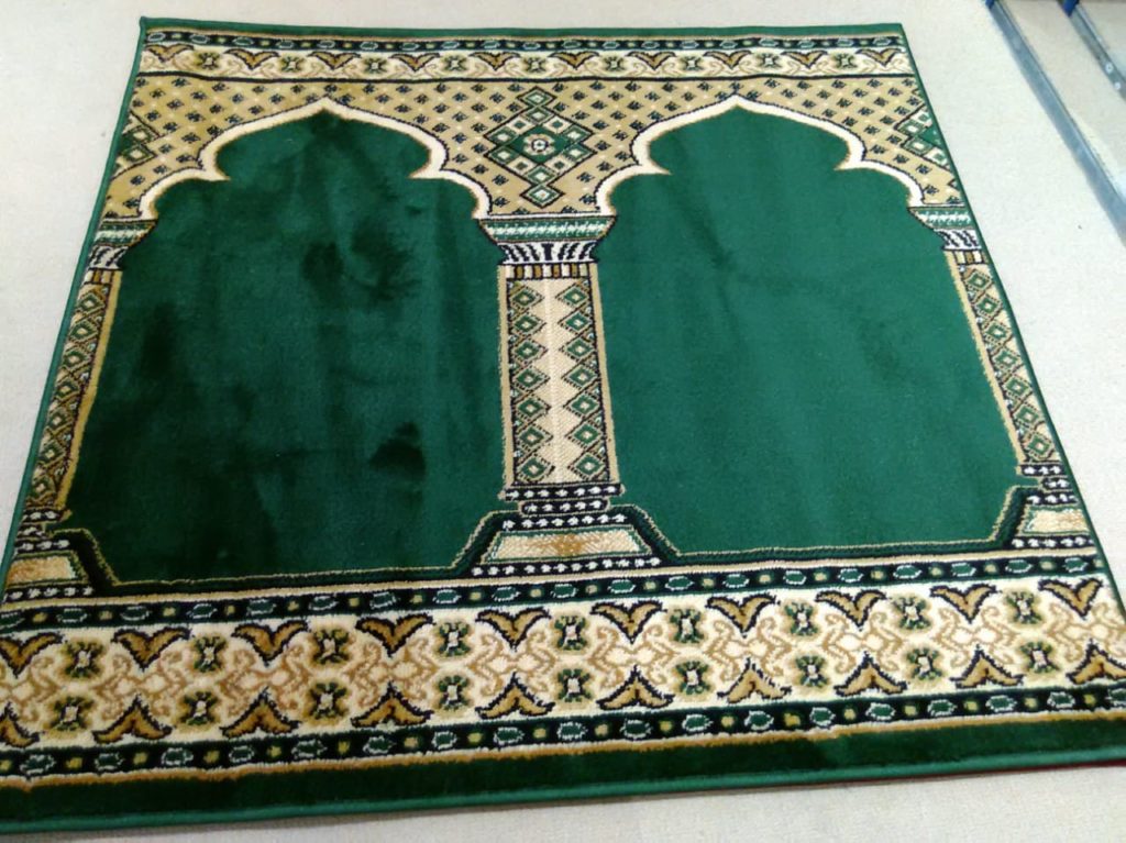 PRAYER CARPET 3 - Home